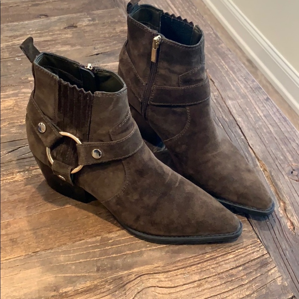 Marc Fisher boot
